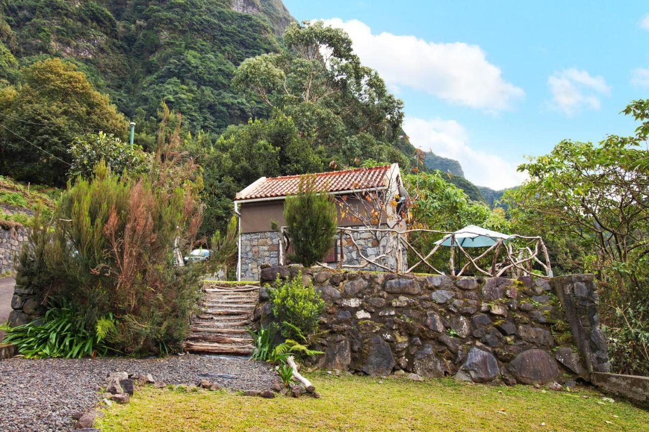 The Perfect Cottage São Vicente エクステリア 写真